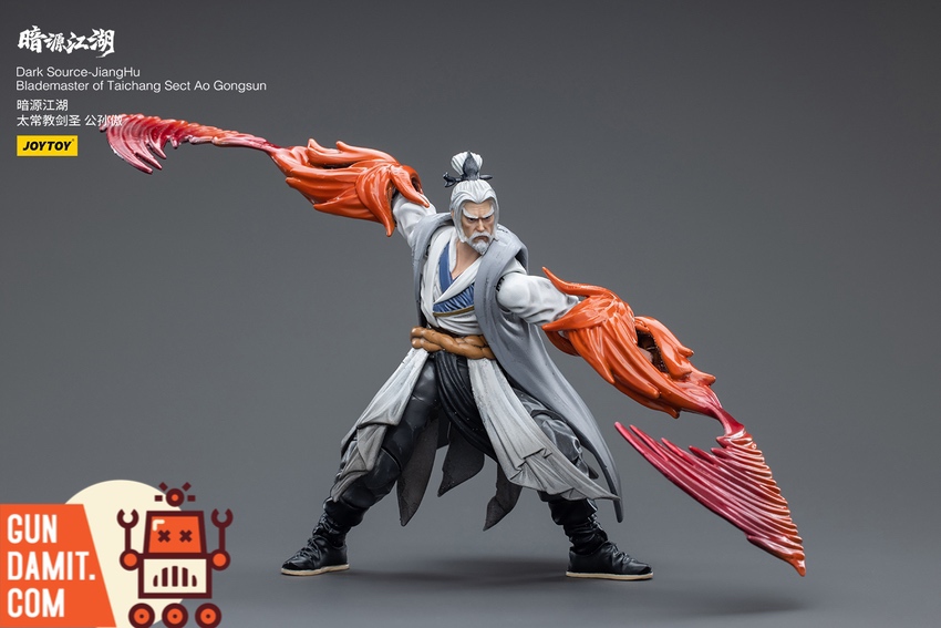 JoyToy JT4348 1/18 Dark Source Blademaster Ao Gongsun with fiery red blade effects and white robes JoyToy JT4348 1/18 Dark Source Blademaster Ao Gongsun with fiery red blade effects and white robes