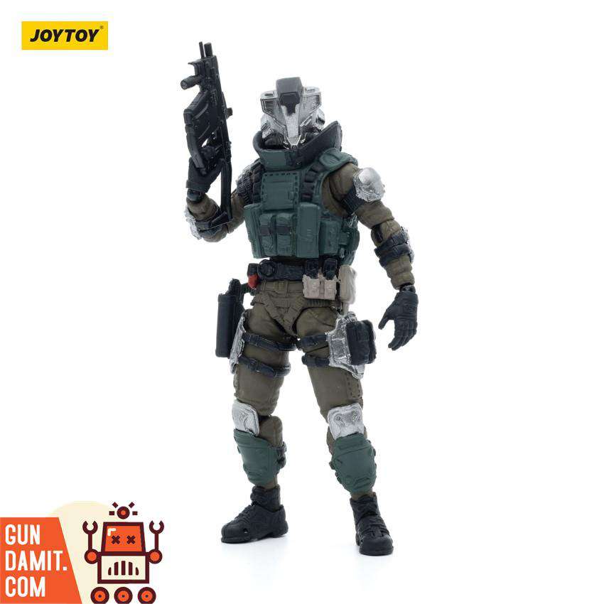 JoyToy 1/18 Army Builder Promotion Pack Figure 02 front view in combat uniform JoyToy 1/18 Army Builder Promotion Pack Figure 02 front view in combat uniform