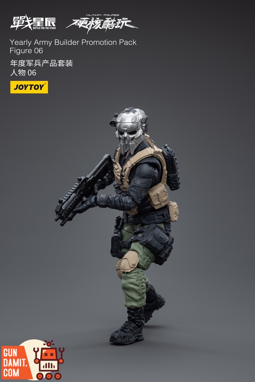 JoyToy Promotion Pack Figure 06 accessories and weapon parts spread JoyToy Promotion Pack Figure 06 accessories and weapon parts spread