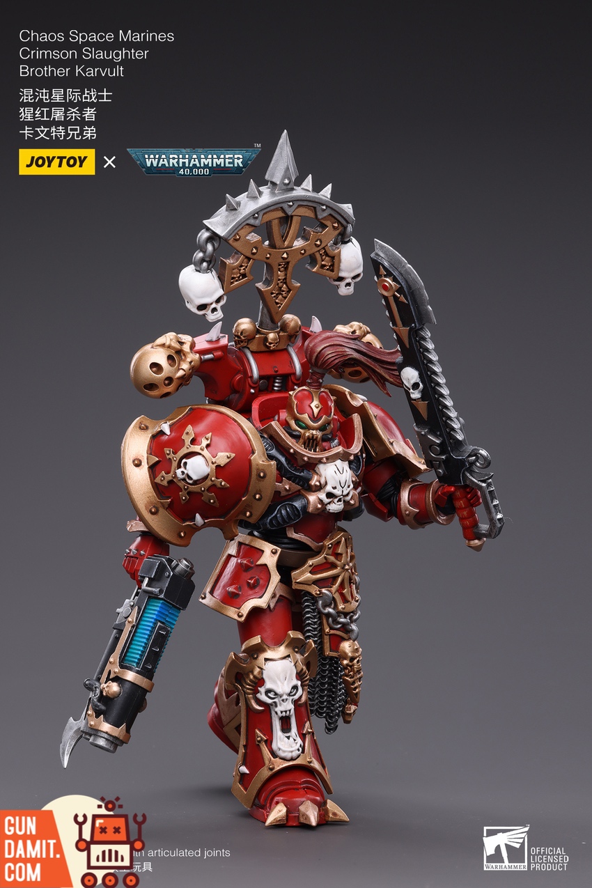 JoyToy Chaos Space Marines Karvult rear view showing trophy rack and cape JoyToy Chaos Space Marines Karvult rear view showing trophy rack and cape
