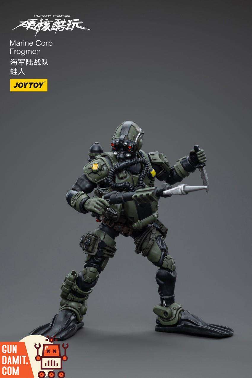 JoyToy Marine Corp Frogmen side profile showing olive drab armor and flippers JoyToy Marine Corp Frogmen side profile showing olive drab armor and flippers