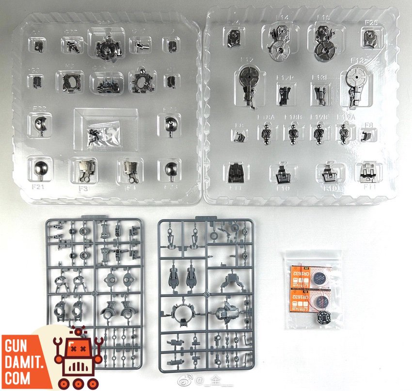 Point Factory 1/100 alloy upgrade kit parts for MG Exia including runners and LED Point Factory 1/100 alloy upgrade kit parts for MG Exia including runners and LED