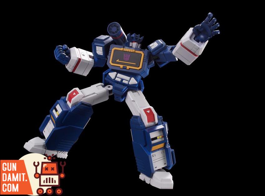 Flame Toys Furai Soundwave action pose with shoulder cannon aimed Flame Toys Furai Soundwave action pose with shoulder cannon aimed