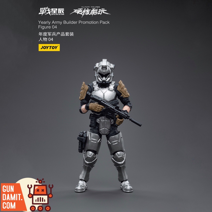 JoyToy 1/18 Army Builder Promotion Pack Figure 04 front view with military gear JoyToy 1/18 Army Builder Promotion Pack Figure 04 front view with military gear