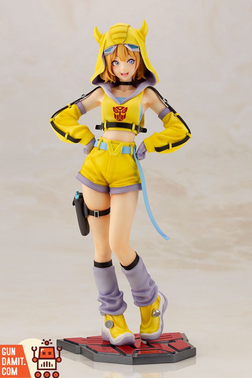 Bishoujo Bumblebee figure detail of Autobot logo and outfit Bishoujo Bumblebee figure detail of Autobot logo and outfit