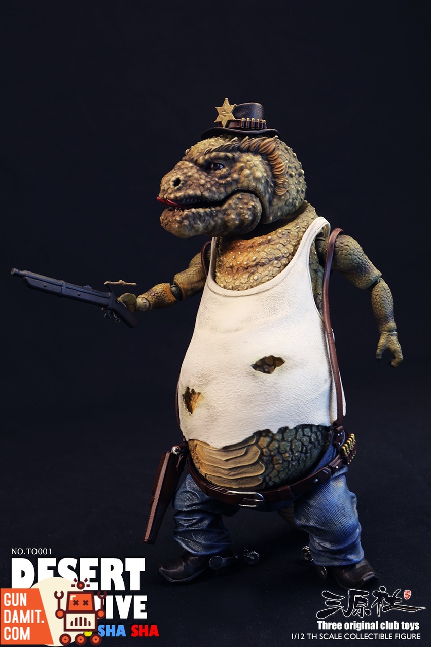 Evil Lizard Shasha front action pose holding shotgun Evil Lizard Shasha front action pose holding shotgun