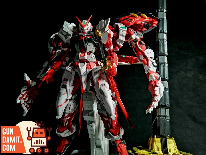 Gundam Astray Red Frame kneeling katana draw pose Gundam Astray Red Frame kneeling katana draw pose