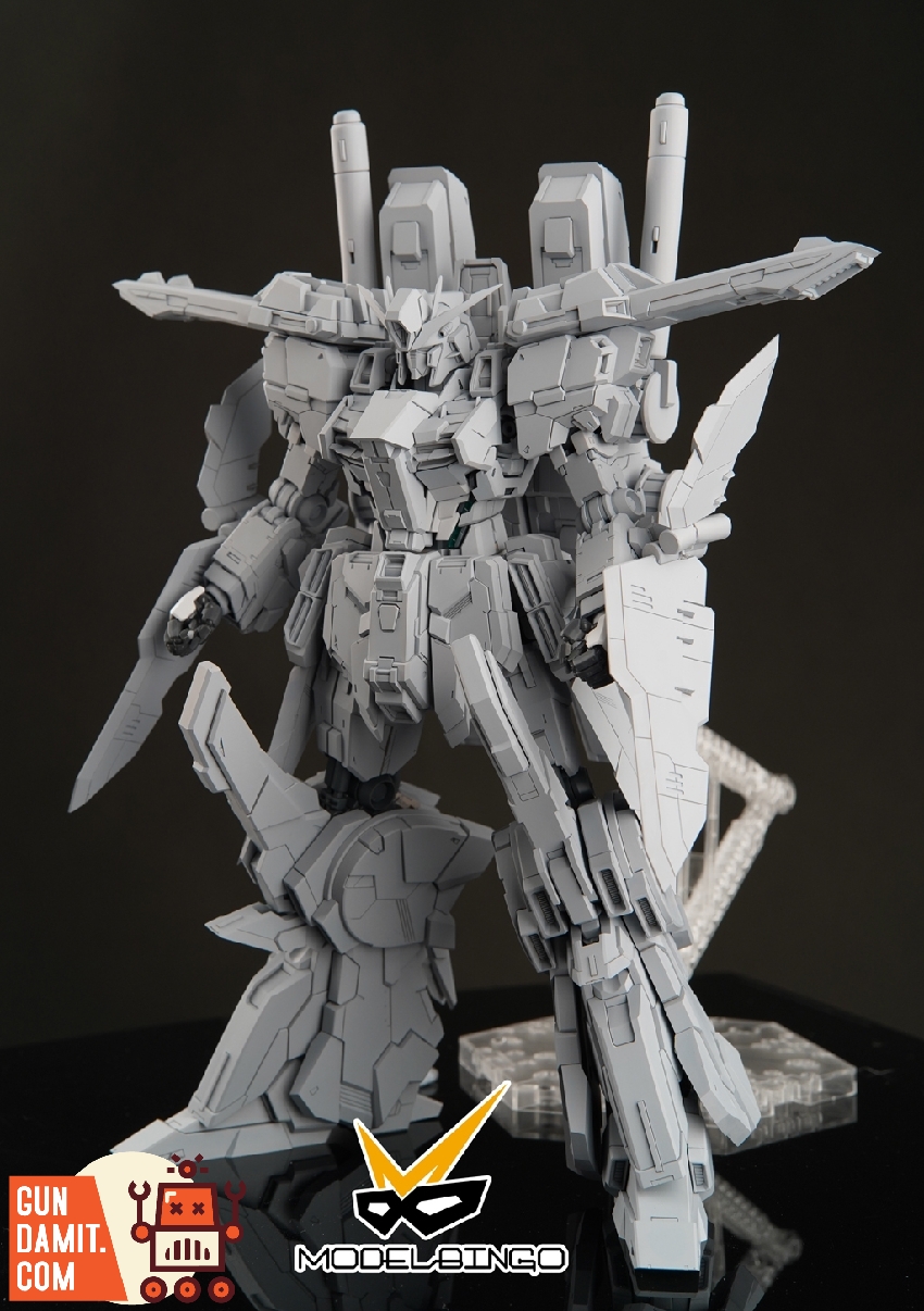 MSZ-009H3 conversion kit close-up of upgraded chest and shoulder armor MSZ-009H3 conversion kit close-up of upgraded chest and shoulder armor