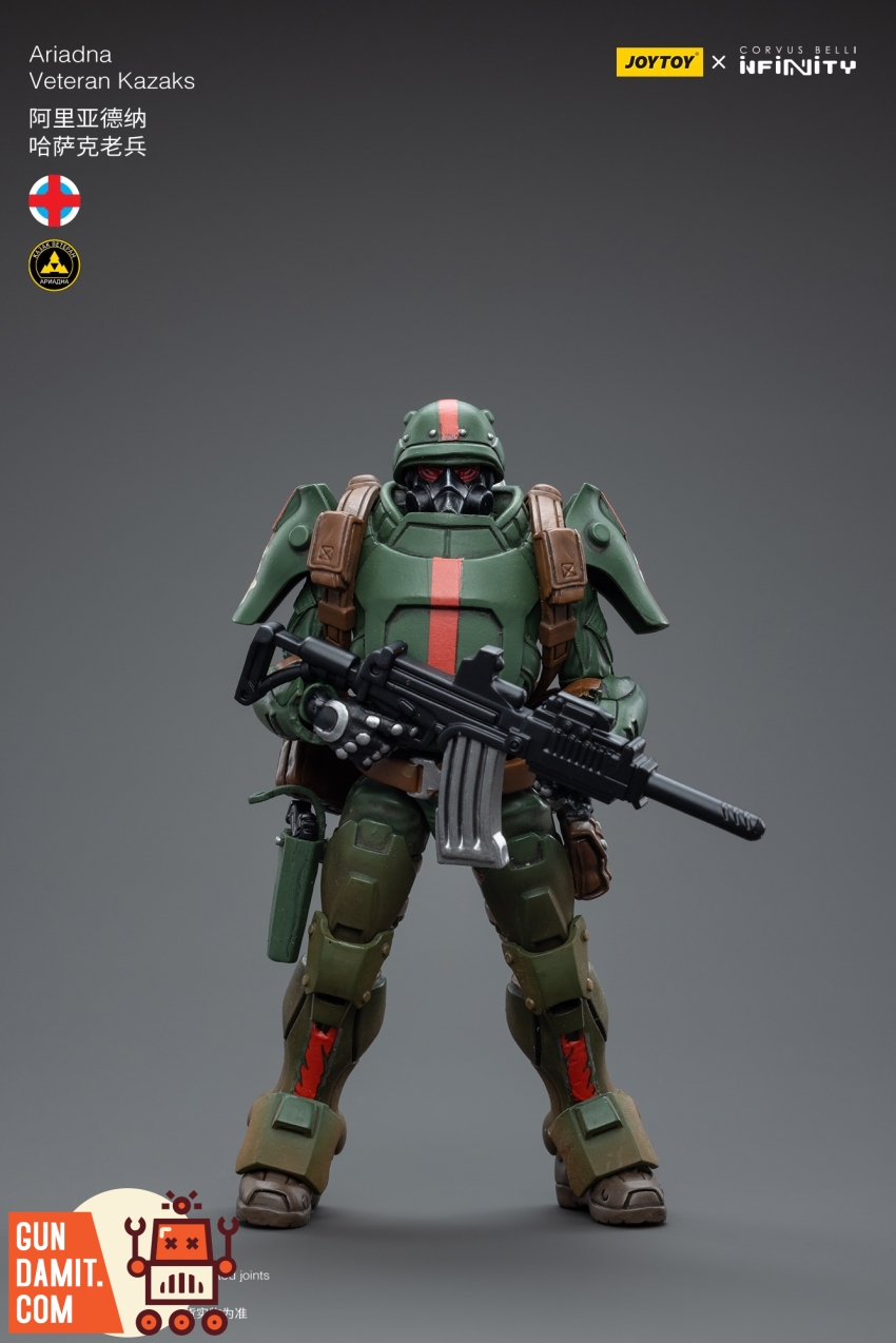 JoyToy 1/18 Infinity Ariadna Veteran Kazaks front view in green power armor with rifle JoyToy 1/18 Infinity Ariadna Veteran Kazaks front view in green power armor with rifle