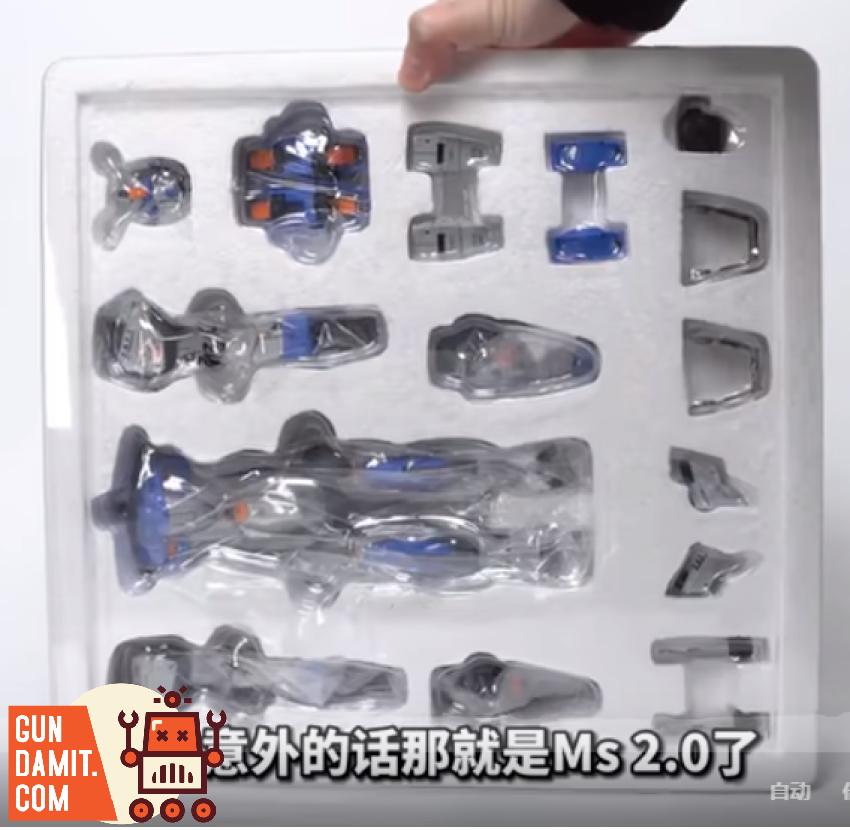 1/72 Duel Gundam action pose dual wielding weapons 1/72 Duel Gundam action pose dual wielding weapons