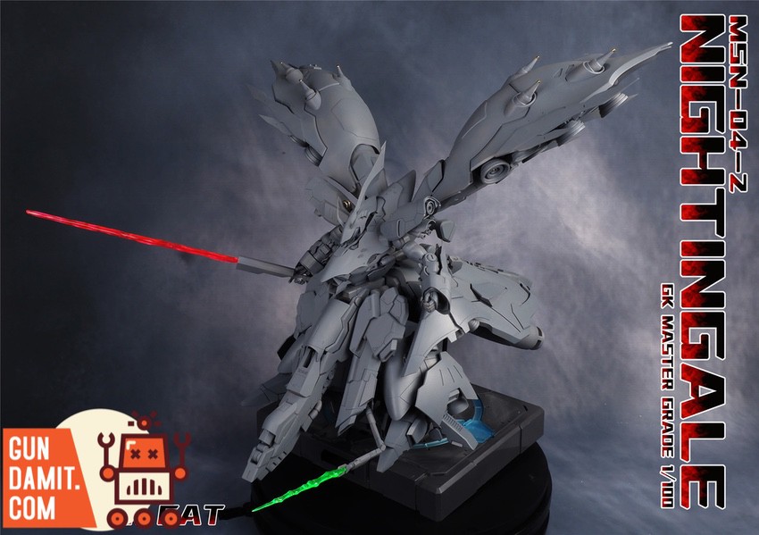 Hammer Cat 1/100 Nightingale GK dynamic pose with red beam effects on base Hammer Cat 1/100 Nightingale GK dynamic pose with red beam effects on base