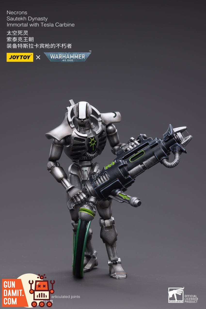 JoyToy Warhammer 40K Sautekh Immortal Tesla Carbine figure close-up JoyToy Warhammer 40K Sautekh Immortal Tesla Carbine figure close-up