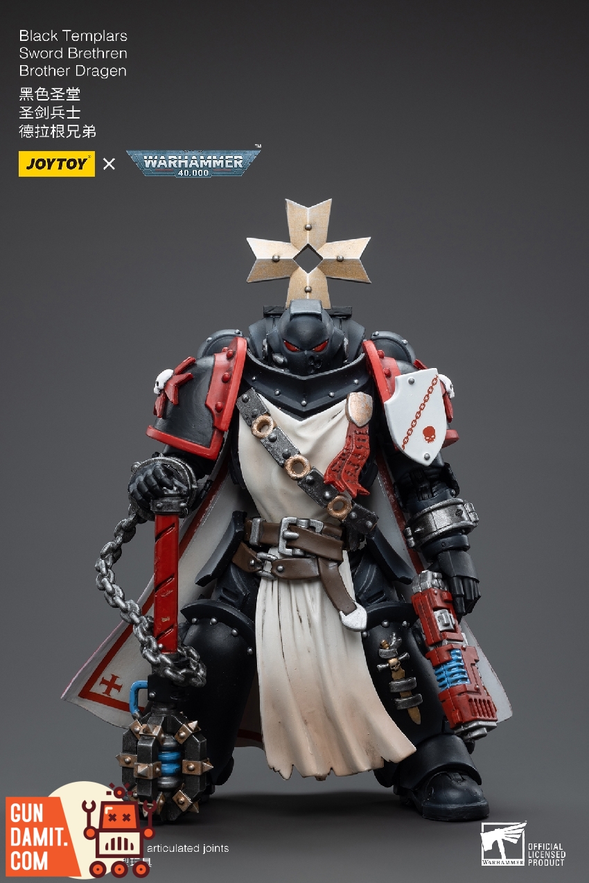 JoyToy 1/18 Warhammer 40K Black Templars Sword Brethren Brother Dragen front view with cross and chain flail JoyToy 1/18 Warhammer 40K Black Templars Sword Brethren Brother Dragen front view with cross and chain flail