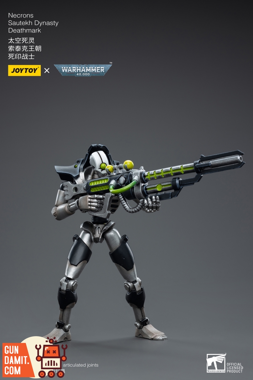 JoyToy Warhammer 40K Necrons Deathmark articulated figure side pose JoyToy Warhammer 40K Necrons Deathmark articulated figure side pose