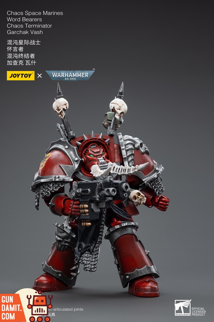 JoyToy 1/18 Warhammer 40K Word Bearers Chaos Terminator Garchak Vash front view with combi-bolter JoyToy 1/18 Warhammer 40K Word Bearers Chaos Terminator Garchak Vash front view with combi-bolter