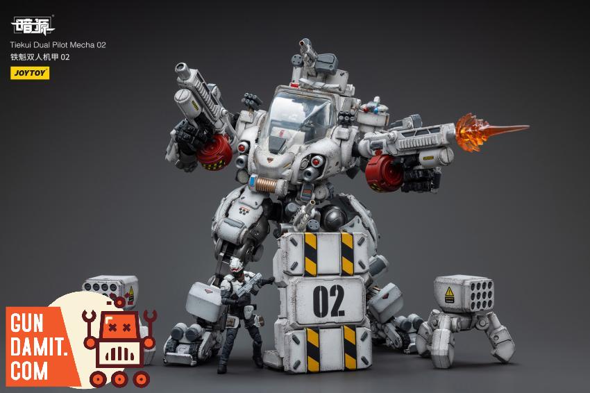 JoyToy Tiekui Dual Pilot Mecha 02 white with dual gatling guns and pilot JoyToy Tiekui Dual Pilot Mecha 02 white with dual gatling guns and pilot