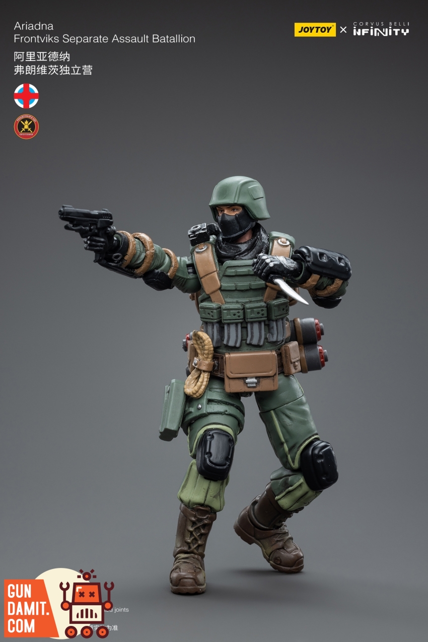 JoyToy Ariadna Frontviks Separate Assault Battalion JT4799 close-up detail JoyToy Ariadna Frontviks Separate Assault Battalion JT4799 close-up detail
