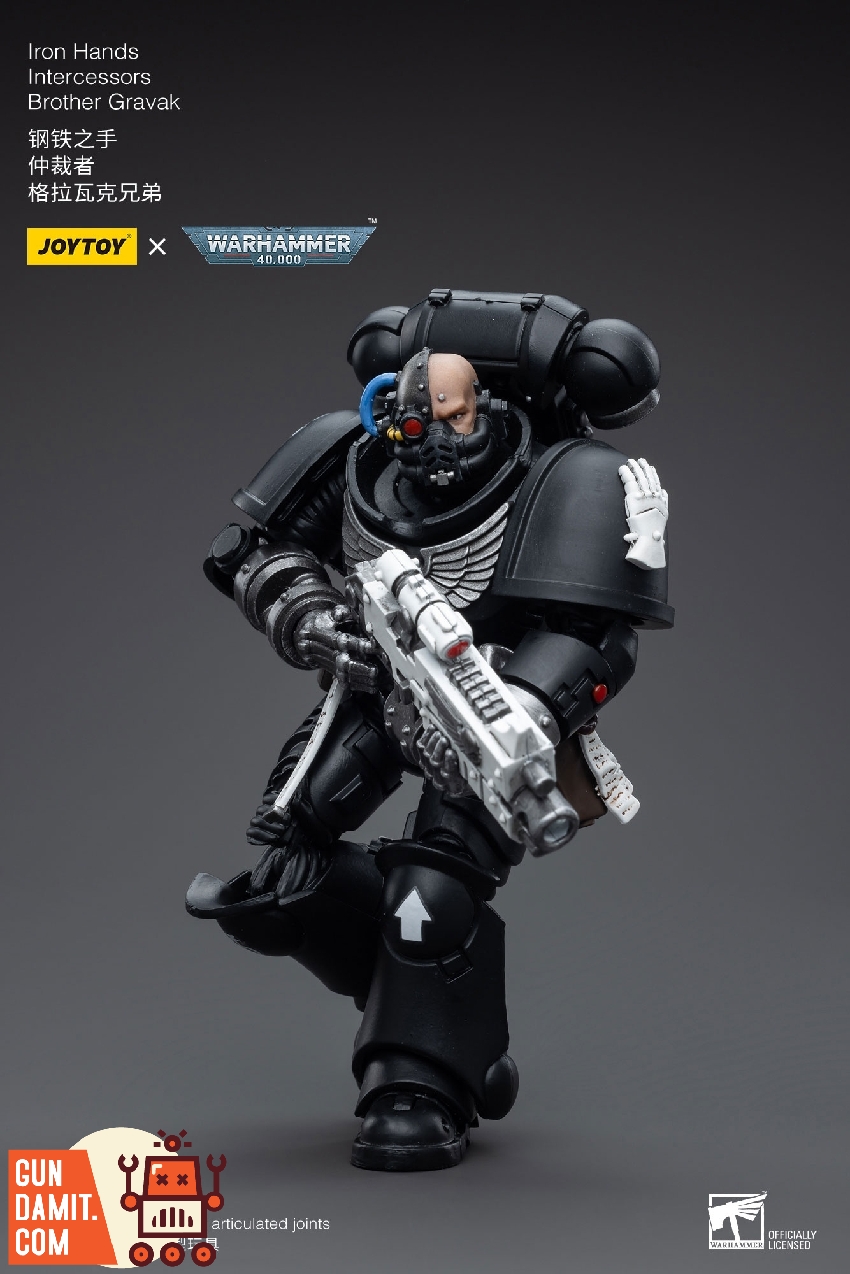 JoyToy WH40K Iron Hands Intercessor black armor with white hand chapter marking JoyToy WH40K Iron Hands Intercessor black armor with white hand chapter marking