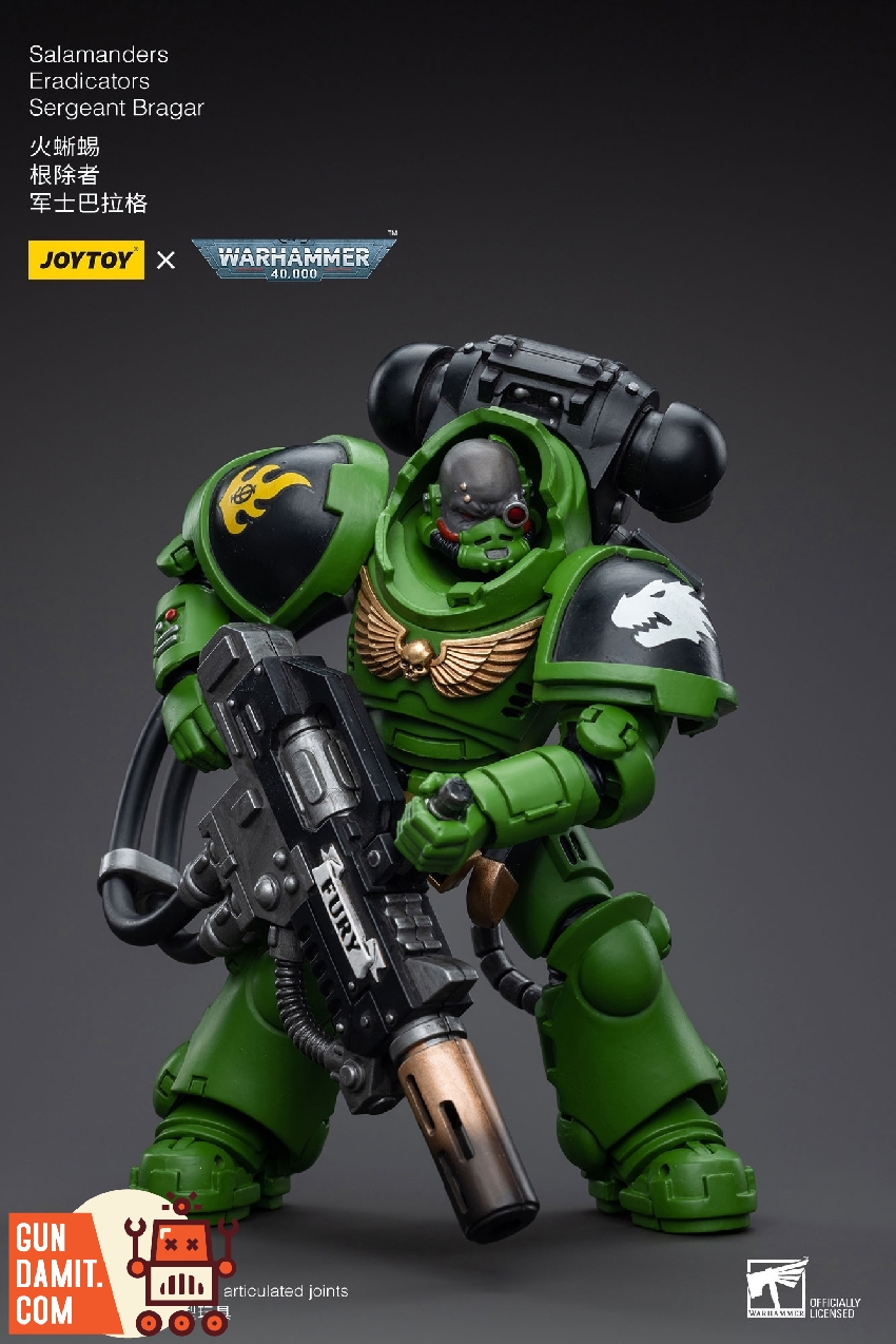 JoyToy WH40K Sergeant Bragar detailed view with chapter markings JoyToy WH40K Sergeant Bragar detailed view with chapter markings