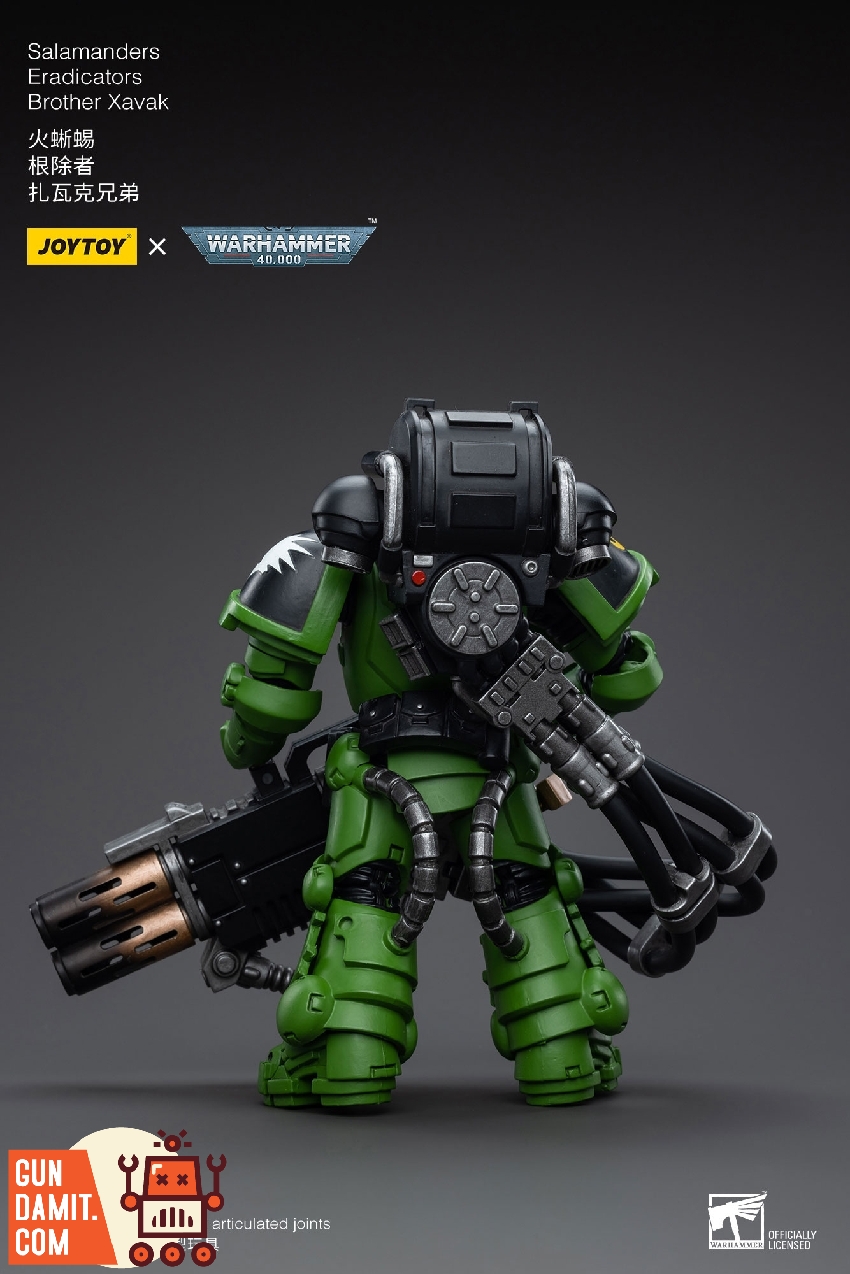 JoyToy Salamanders Brother Xavak green power armor front view with heavy weapon JoyToy Salamanders Brother Xavak green power armor front view with heavy weapon