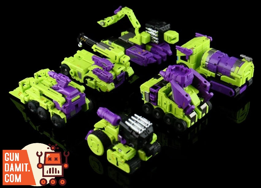 Lucky Cat Micro Cosmos Devastator set vehicle transformation modes Lucky Cat Micro Cosmos Devastator set vehicle transformation modes