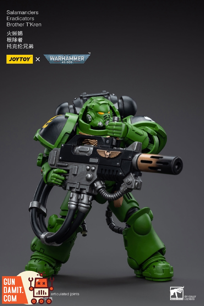 JoyToy JT5260 1/18 WH40K Salamanders Eradicators Brother T'Kren aiming melta rifle JoyToy JT5260 1/18 WH40K Salamanders Eradicators Brother T'Kren aiming melta rifle