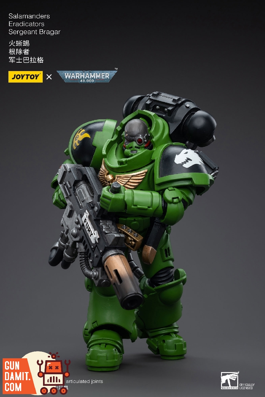 JoyToy Salamanders Sergeant Bragar figure rear view showing backpack details JoyToy Salamanders Sergeant Bragar figure rear view showing backpack details