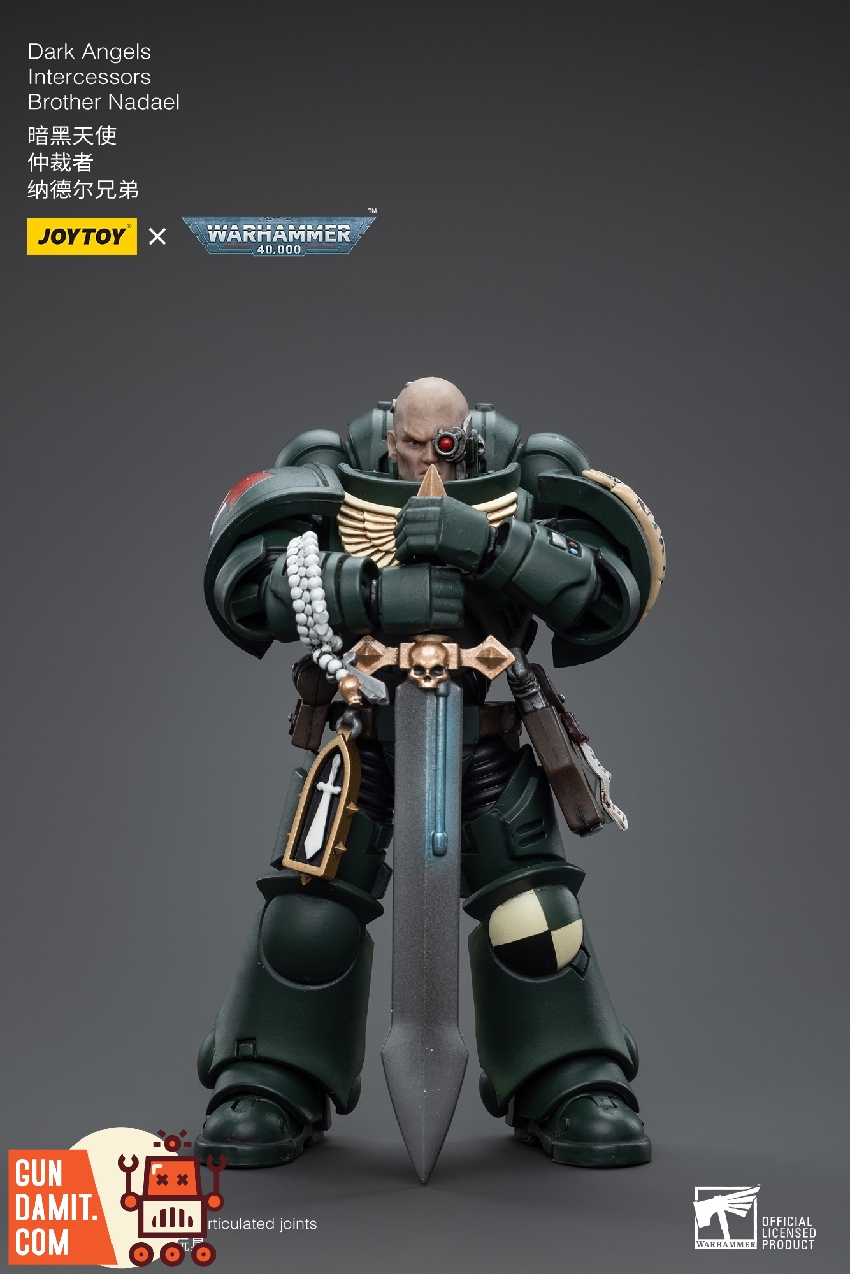 JoyToy 1/18 Dark Angels Intercessors Brother Nadael front view with bolt rifle JoyToy 1/18 Dark Angels Intercessors Brother Nadael front view with bolt rifle