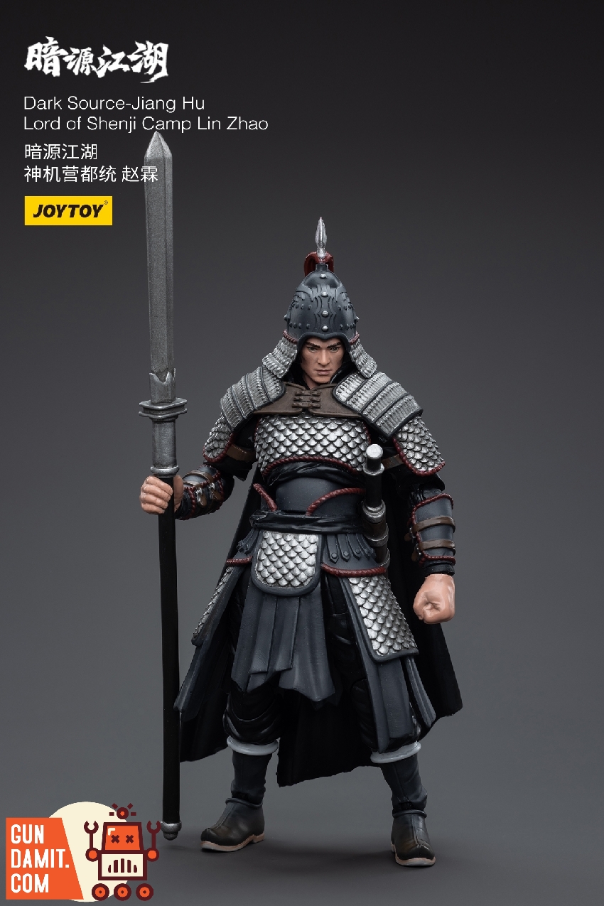 Dark Source Jianghu Lin Zhao commander helmet close-up Dark Source Jianghu Lin Zhao commander helmet close-up