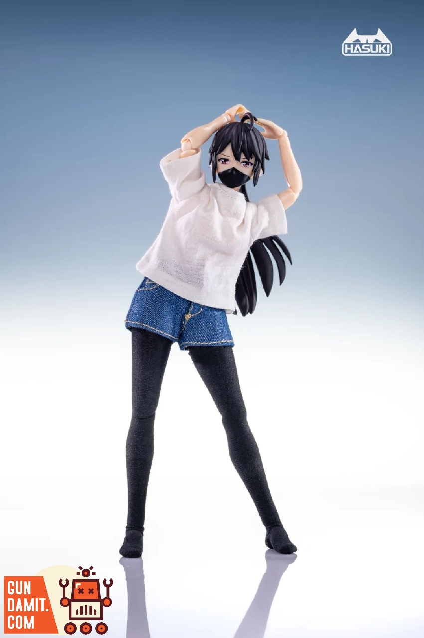 HASUKI 1/12 CS008 anime figure wearing white T-shirt and denim shorts HASUKI 1/12 CS008 anime figure wearing white T-shirt and denim shorts
