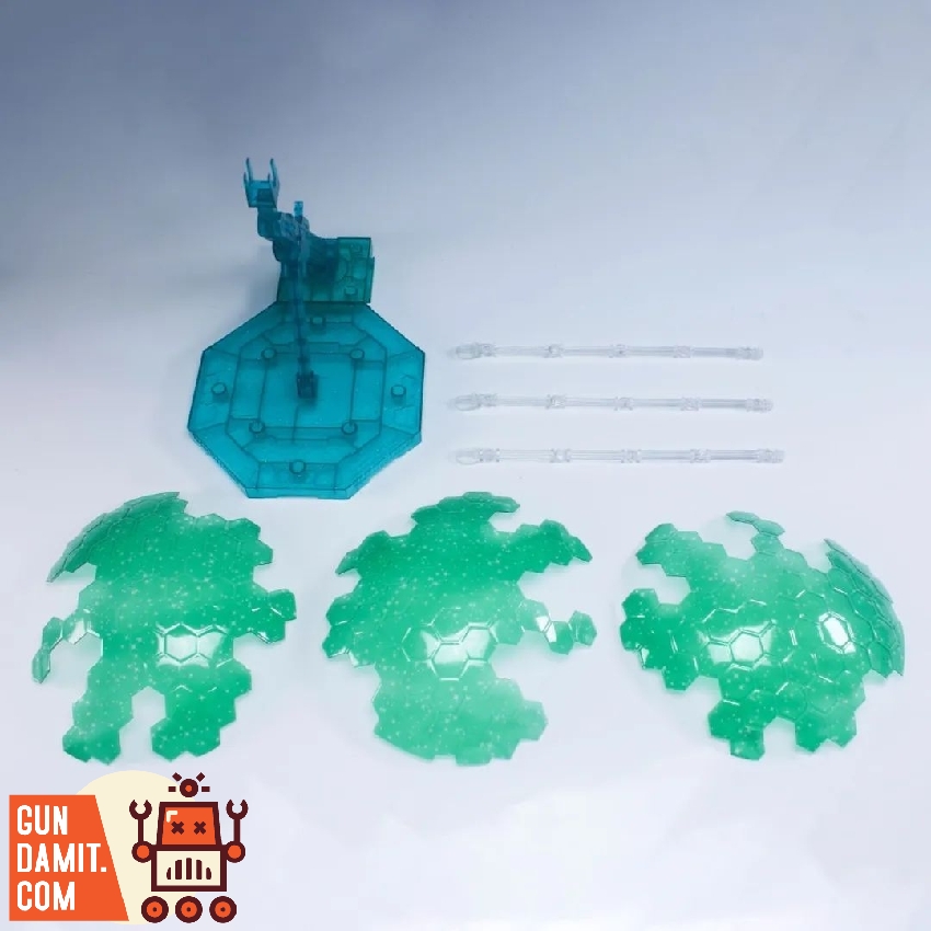 Force Shield installed on model kit showing half-sphere green barrier protecting the upper body Force Shield installed on model kit showing half-sphere green barrier protecting the upper body