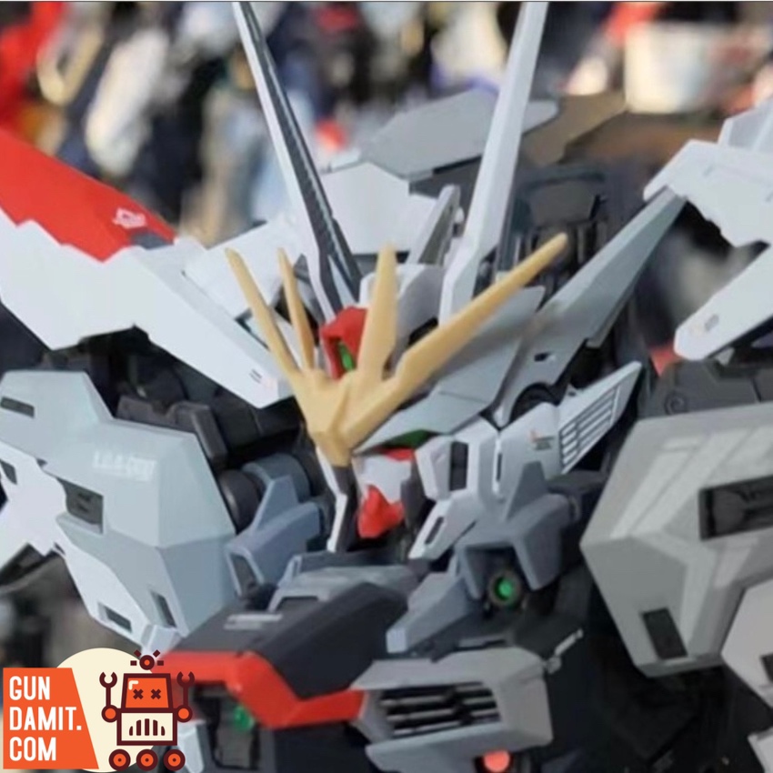 Model Legend 1/100 antenna upgrade garage kit close-up showing enhanced V-fin and head crest detail Model Legend 1/100 antenna upgrade garage kit close-up showing enhanced V-fin and head crest detail