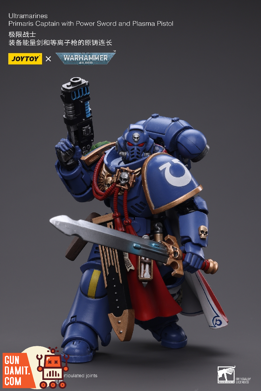 JoyToy Warhammer 40K Ultramarines Primaris Captain holding power sword raised with plasma pistol JoyToy Warhammer 40K Ultramarines Primaris Captain holding power sword raised with plasma pistol