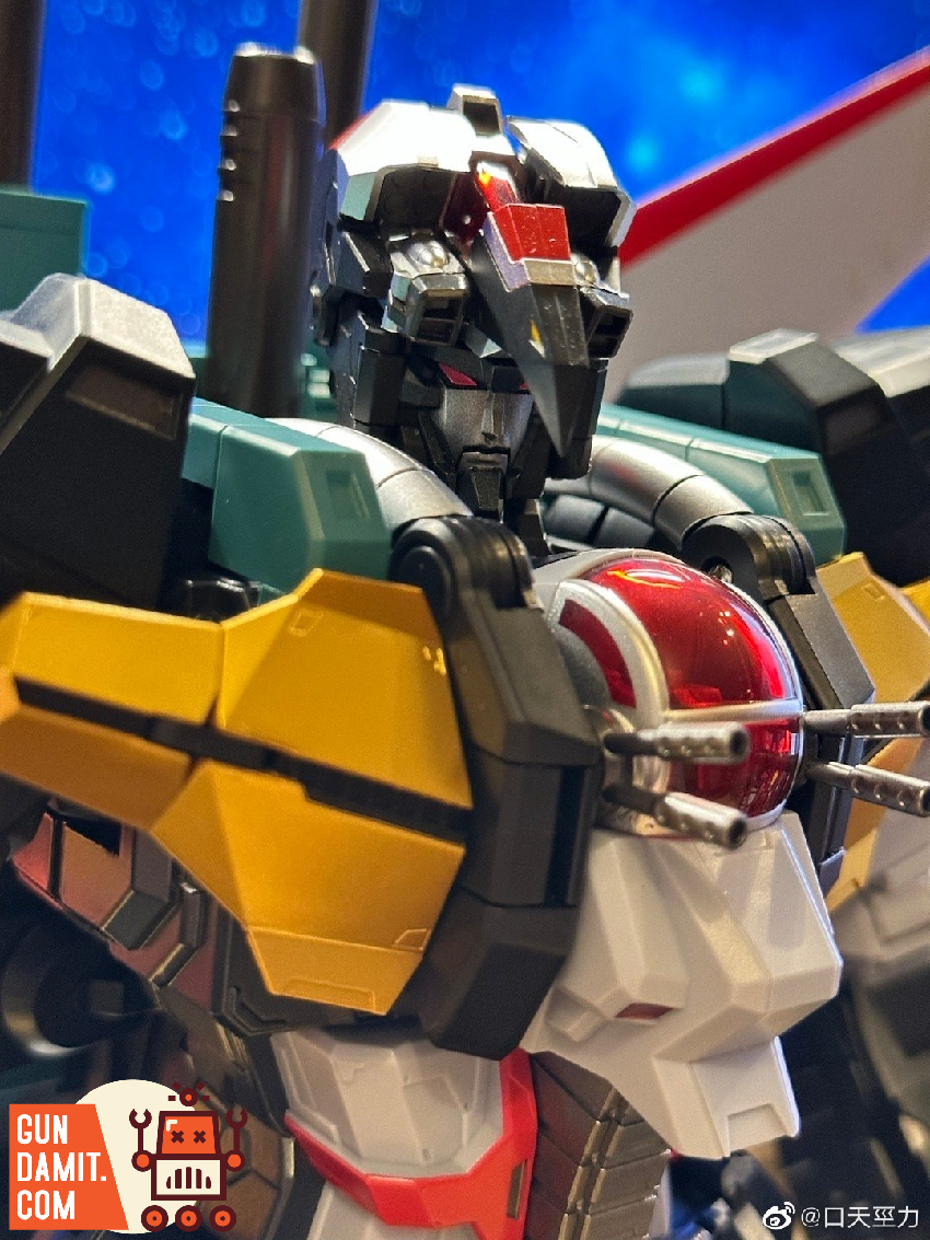 Good Smile Hagane Works Dancouga combined super robot form with sword Good Smile Hagane Works Dancouga combined super robot form with sword