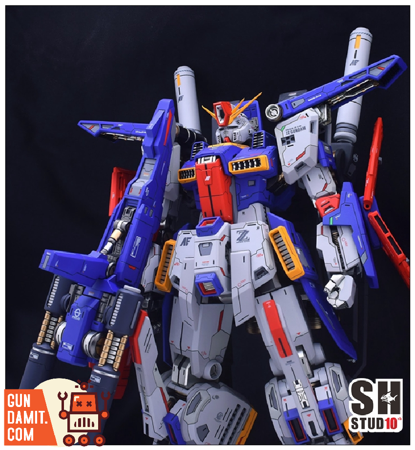 SH Studio 1/60 Enhanced ZZ Gundam front view in blue white and red color scheme with double beam rifle SH Studio 1/60 Enhanced ZZ Gundam front view in blue white and red color scheme with double beam rifle