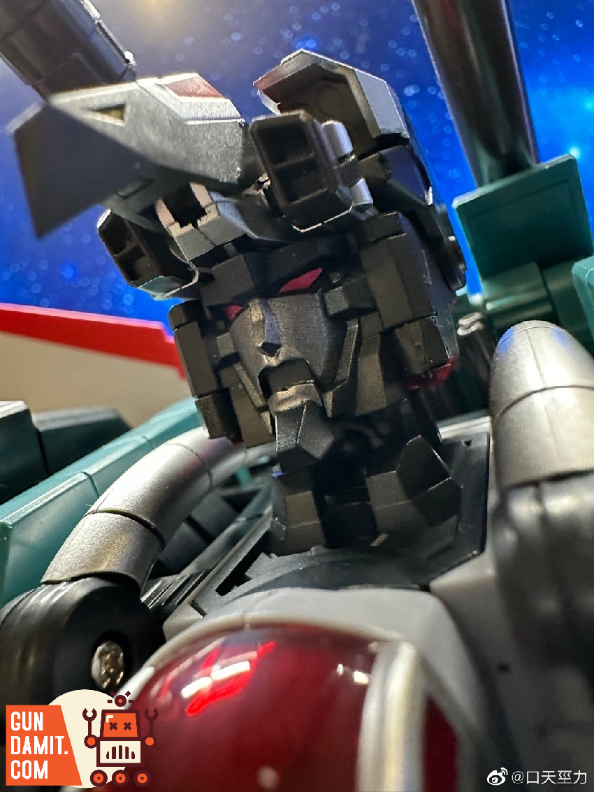 Hagane Works Dancouga detailed chest and head close-up Hagane Works Dancouga detailed chest and head close-up