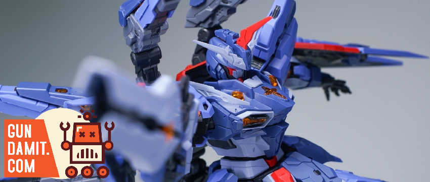 Zao Workshop Saint Armor Redeem 1/100 model kit dynamic pose close-up Zao Workshop Saint Armor Redeem 1/100 model kit dynamic pose close-up
