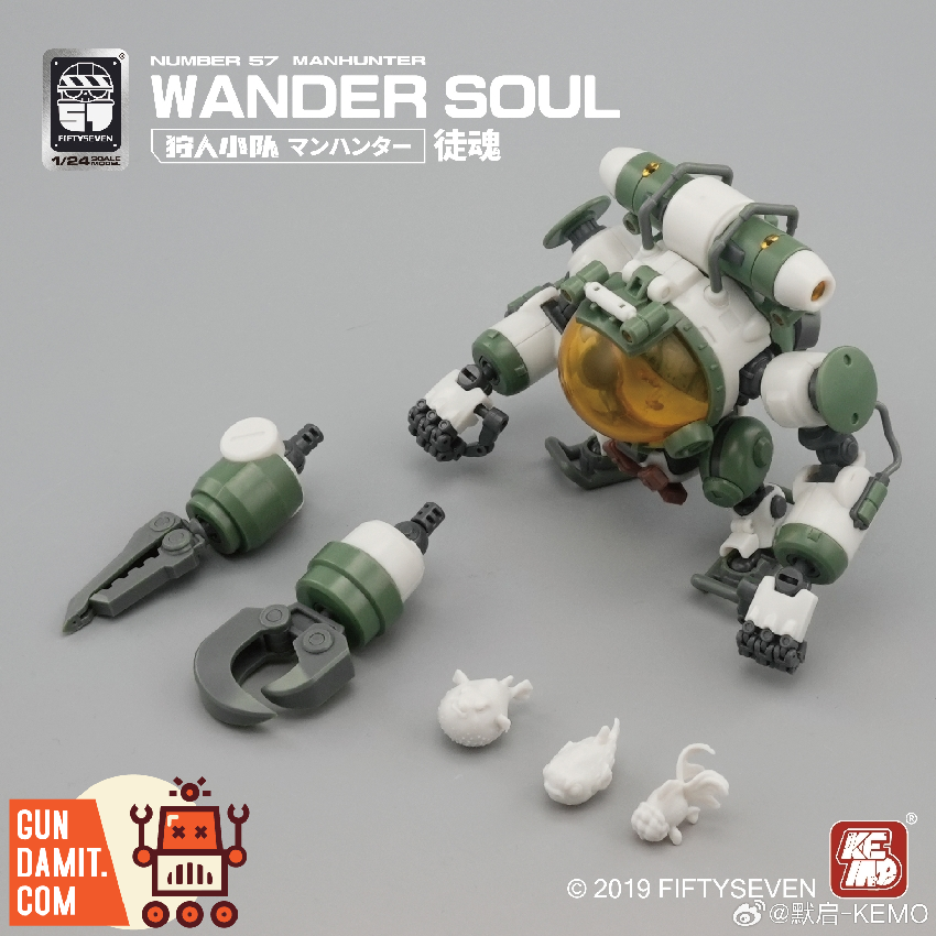 Wander Soul model kit parts and accessories laid out including spare hands and equipment Wander Soul model kit parts and accessories laid out including spare hands and equipment