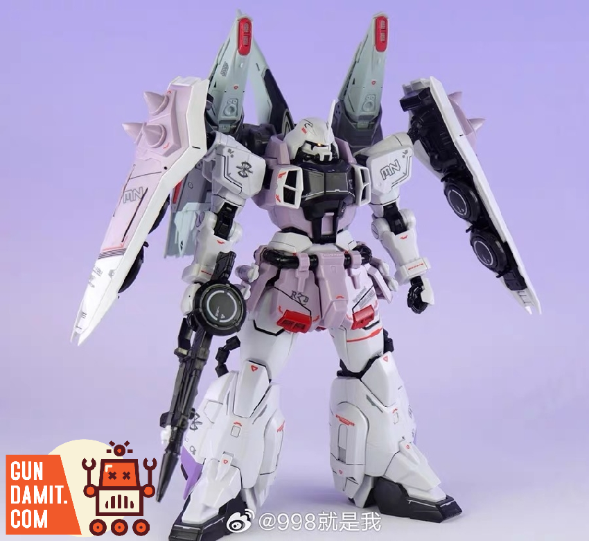 Slash Zaku Phantom White model kit in action stance with shield and beam axe equipped Slash Zaku Phantom White model kit in action stance with shield and beam axe equipped