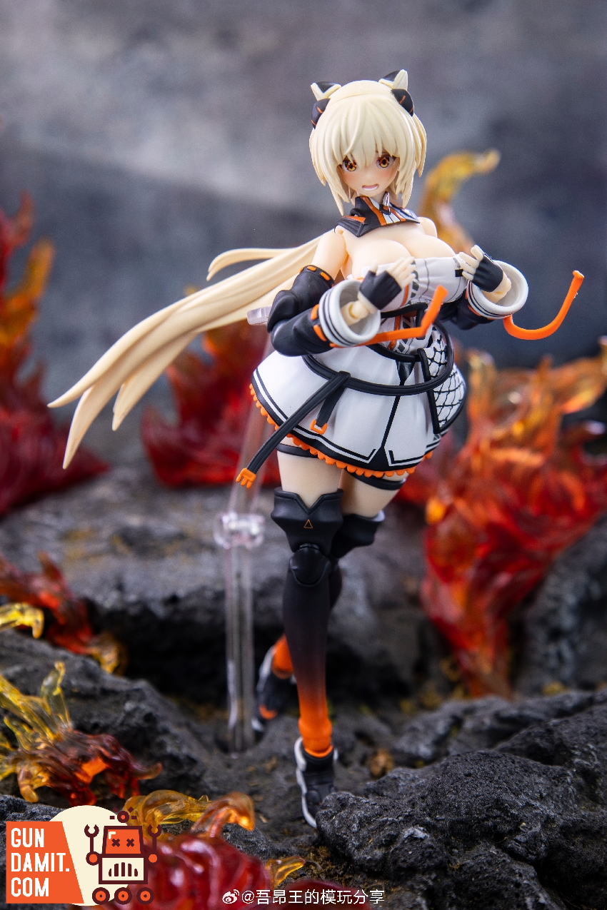 Snail Shell 1/12 Sand House Saori action figure dynamic fire effect pose Snail Shell 1/12 Sand House Saori action figure dynamic fire effect pose