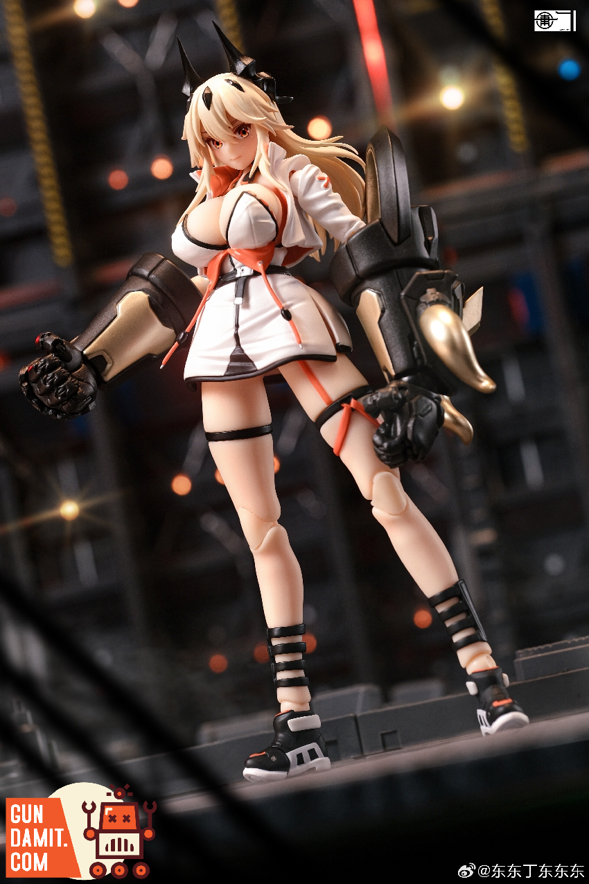 Snail Shell Old Sister Shikura full body standing pose with mecha backpack Snail Shell Old Sister Shikura full body standing pose with mecha backpack