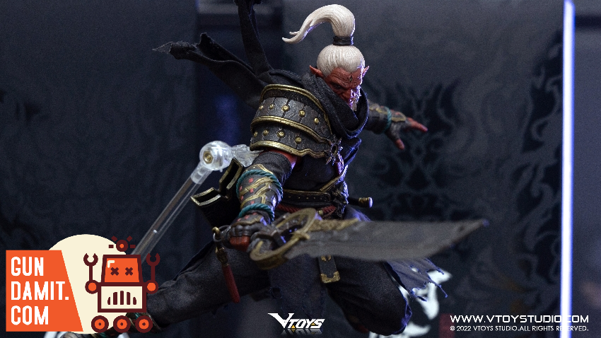 VToys 1/12 Red Demon action pose with dual-wielding weapons VToys 1/12 Red Demon action pose with dual-wielding weapons