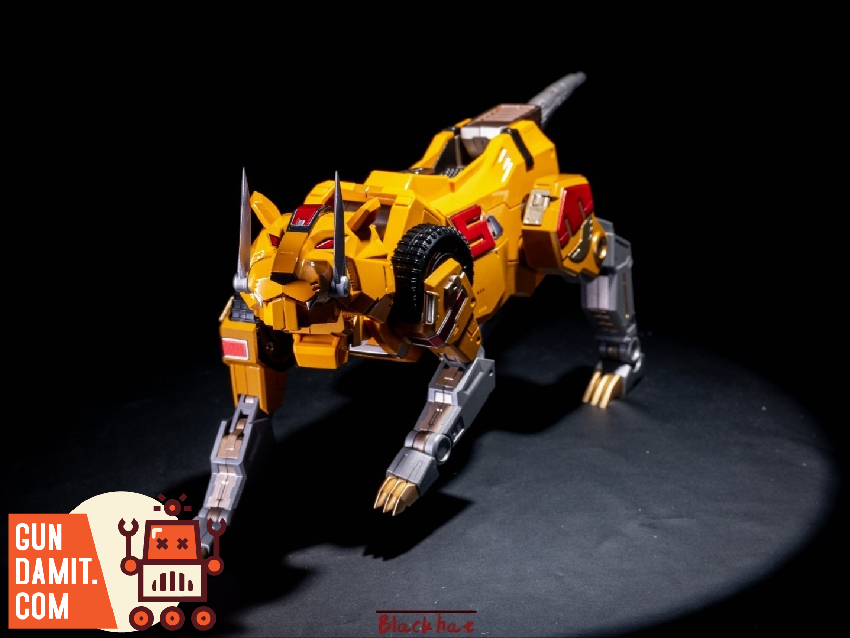 Flame Toys Power Rangers Sabertooth Tiger Dinozord yellow beast mode Flame Toys Power Rangers Sabertooth Tiger Dinozord yellow beast mode