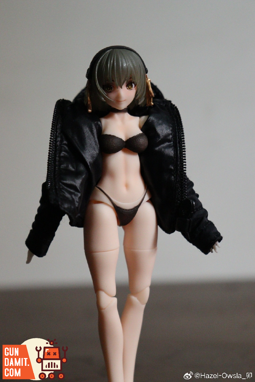 Snail Shell 1/12 Front Armor Girl Victoria with black leather jacket Snail Shell 1/12 Front Armor Girl Victoria with black leather jacket