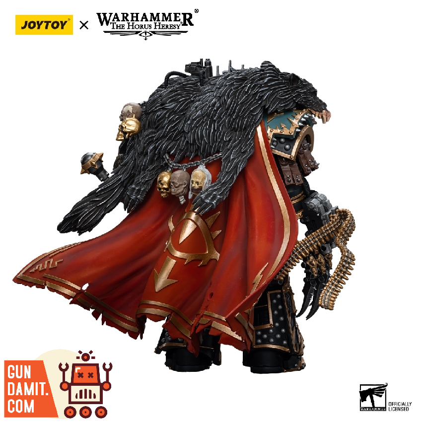 JoyToy 1/18 Horus Primarch action pose with weapon raised JoyToy 1/18 Horus Primarch action pose with weapon raised