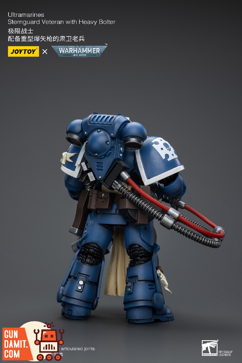 JoyToy Ultramarines Sternguard Heavy Bolter weapon close-up JoyToy Ultramarines Sternguard Heavy Bolter weapon close-up