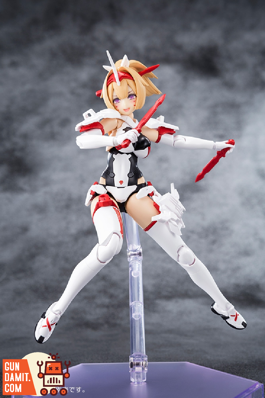 Megami Device Asra Archer Kizuna standing pose salute Megami Device Asra Archer Kizuna standing pose salute