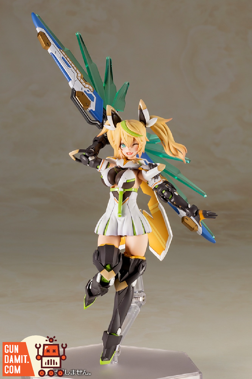 Gene Stellainocent Version side profile with outfit detail Gene Stellainocent Version side profile with outfit detail