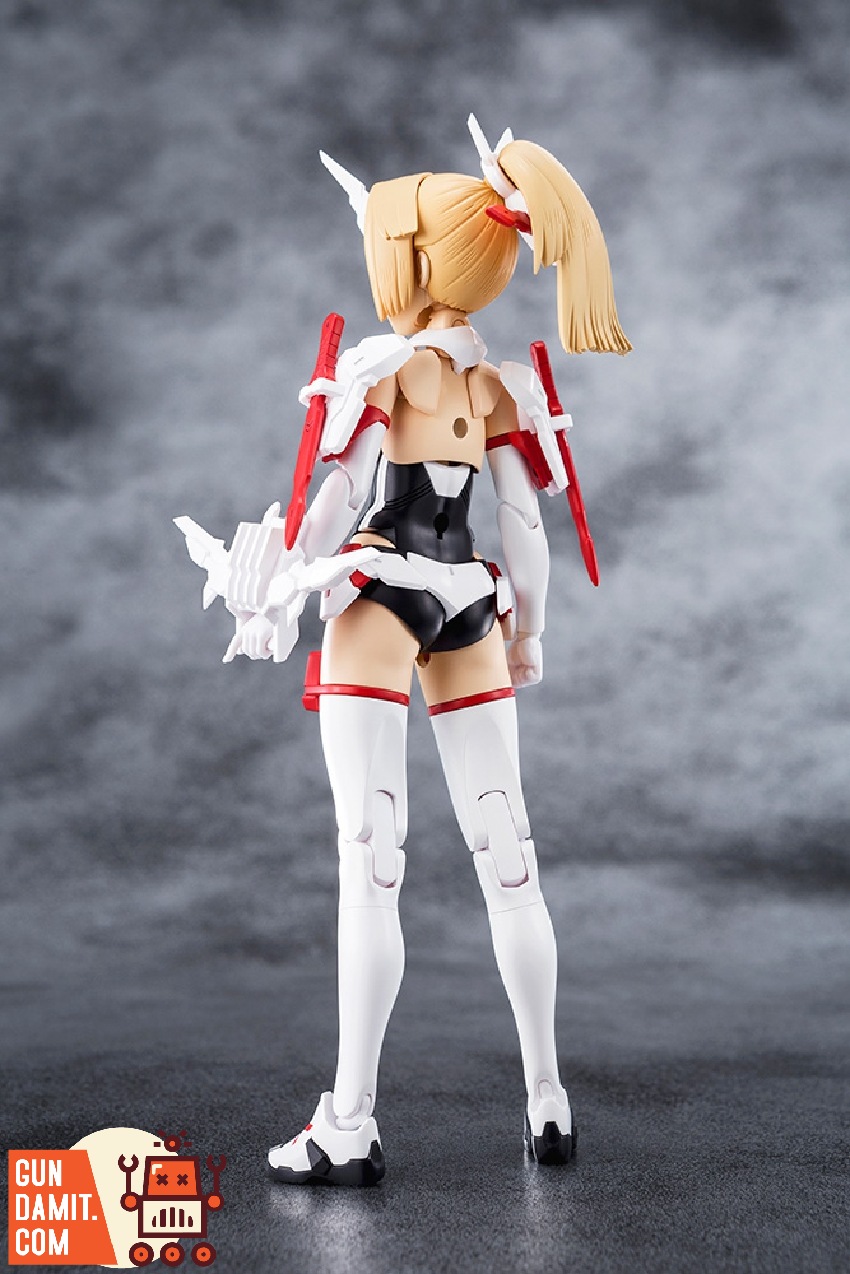 Kotobukiya Megami Device Asra Archer Kizuna box art display Kotobukiya Megami Device Asra Archer Kizuna box art display