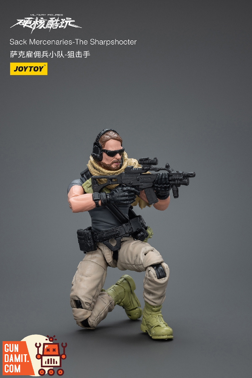 JoyToy 1/18 Sharpshooter weapon and accessories close-up JoyToy 1/18 Sharpshooter weapon and accessories close-up